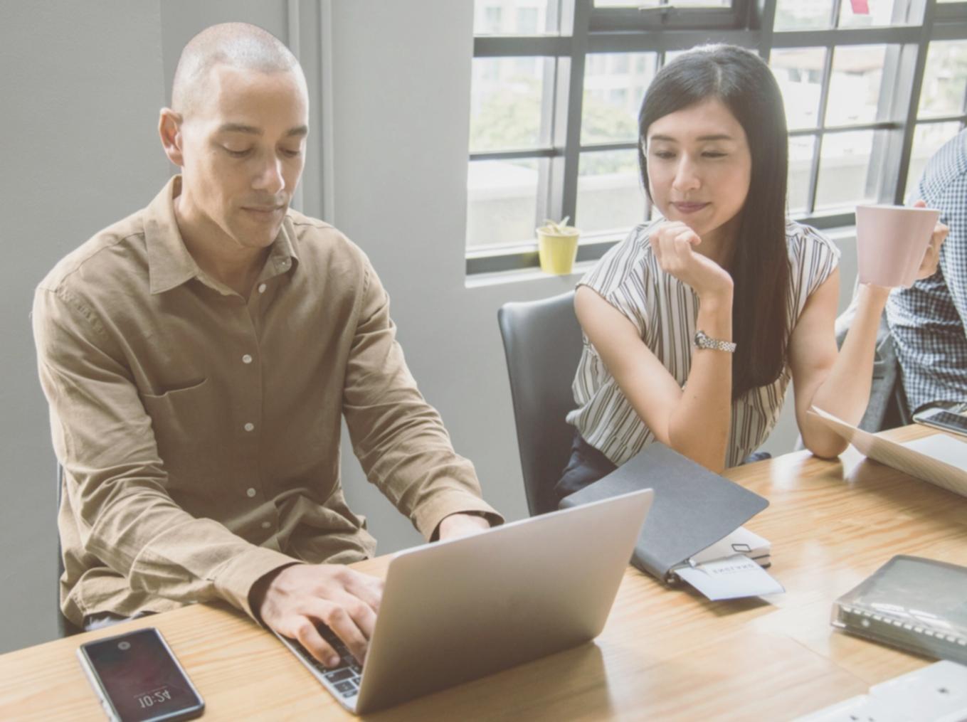 Custom SEO strategy development based on business analysis and market research